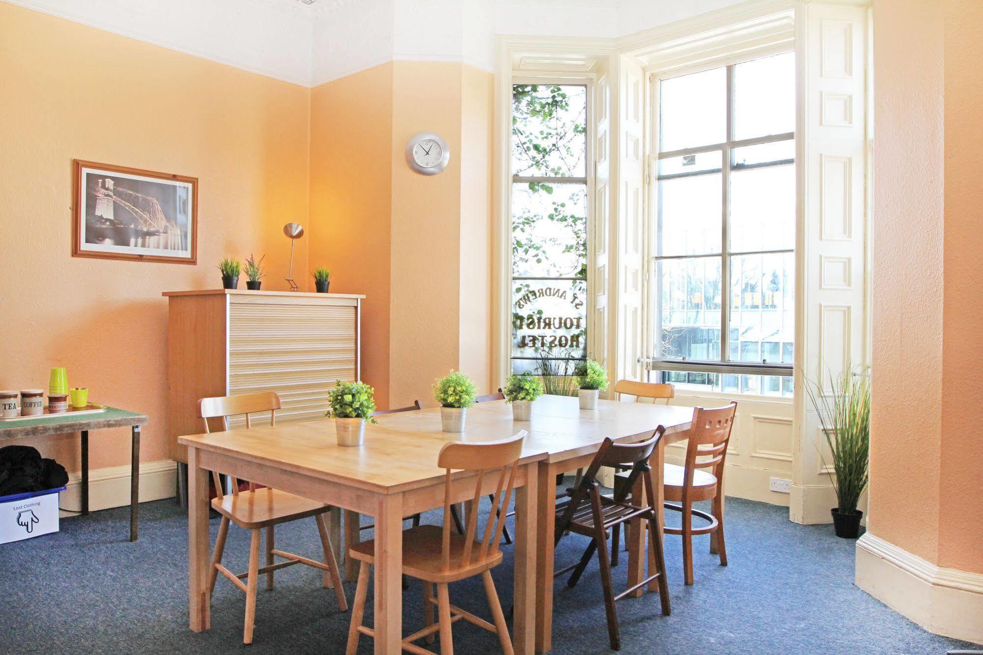 St Andrews Tourist Hostel Екстер'єр фото